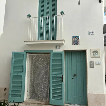 Palazzo Acquaviva-3